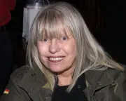 Louise Lasser Dies Aged 87, Star of Mary Hartman and Woody Allen Films