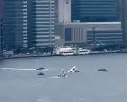 Seaplane Makes Emergency Landing in New York City's East River