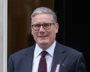 Starmer Defends Defence Investment Plan at PMQs Against Badenoch