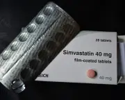 Statins Help Obese Over-40s Achieve Normal Cholesterol, Blood Pressure