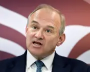 Tommy Robinson and Musk Russia Trip: UK Democracy Under Threat, Says Ed Davey