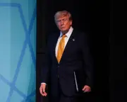 Trump Fires Election Commission Members Ahead of Midterms