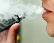 UK Smokers Wrongly Believe Vaping as Harmful as Cigarettes, Experts Find
